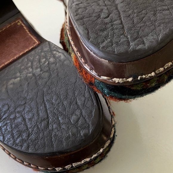 Born Kimmy Size 7 Wool Southwestern Serape Clogs Mules Shoes Brown Multicolor - Picture 13 of 14